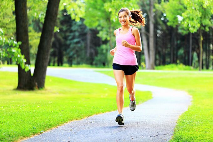 การวิ่งตอนเช้าหนึ่งชั่วโมงจะช่วยให้คุณลดน้ำหนักได้ภายในหนึ่งสัปดาห์